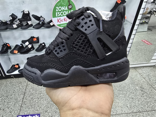 Botas Retro 4, Jordan