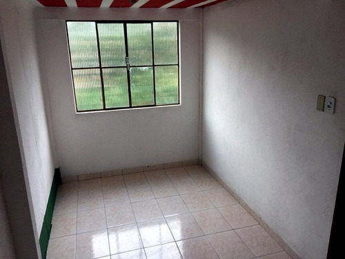 Imagem 7 de 9 de Casa De Vila Em Esperança - Paty Do Alferes - 835
