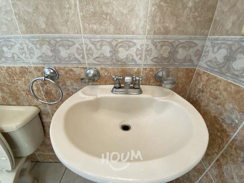 Casa En Jardín Real, Zapopan Con 4 Recámaras, 220 M², Id: 153696