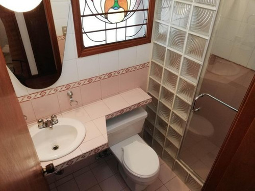 Imagen 15 de 30 de Venta Casa En Colinas De Los Chaguaramos
