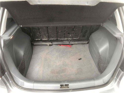 Imagem 6 de 10 de Volkswagen Spacefox 1.6 Mi Plus 8v Flex 4p Manual