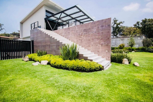 Club De Golf Valle Escondido, Vendo Joya Arquitectónica En Todos Sentidos.