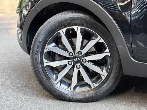 Kia Sportage 2.4 Revolution 4X4 At