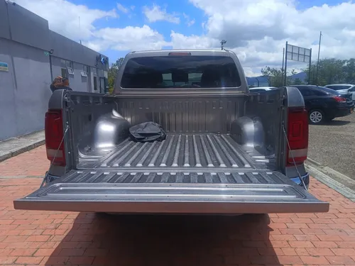 Volkswagen Amarok HIGLINE V6