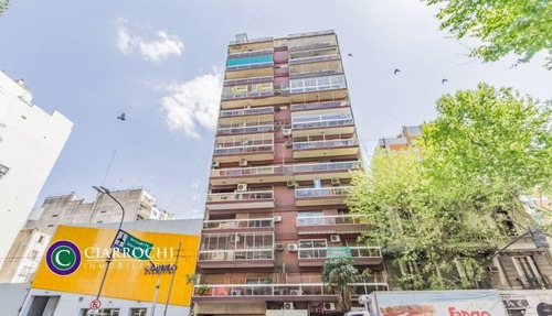 Recoleta - Departamento Semipiso Con Cochera Y Seguridad