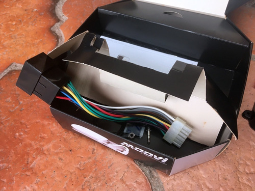 Noxt Moovi Sistema De Som Wireless Automotivo Anti Furto