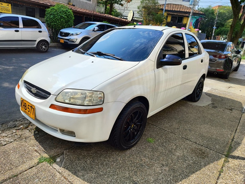 Chevrolet Aveo 1.5 Family