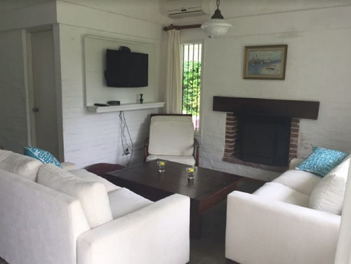 Casa En Venta De 2 Dormitorios En Rincón Del Indio