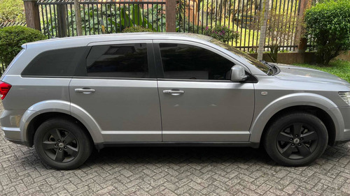 Imagen 5 de 13 de Dodge Journey 2018 2.4 Se Fl