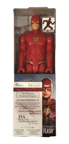 Autografo Ezra Miller Figura De Flash Titan Autografiada Jsa (Usado)