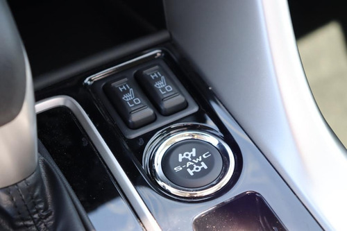 Imagen 13 de 17 de Mitsubishi Eclipse Cross 2023