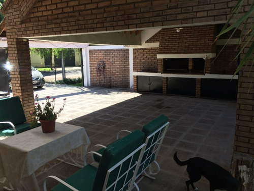 Imagen 5 de 14 de Casa En Barrio Huerto Del Sol
