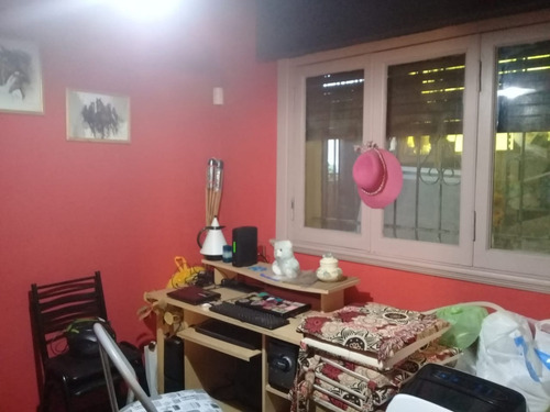Imagen 12 de 16 de Chalet 3 Ambientes Con Garaje Pasante Y Fondo Libre