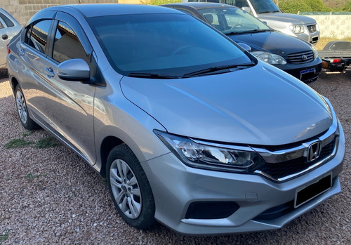 Imagem 1 de 12 de Honda City