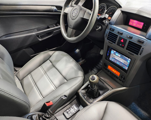 Chevrolet Vectra 2.0 MPFI GT HATCH 8V FLEX 4P MANUAL