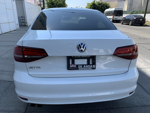 Volkswagen Jetta 2.0 Fest Tiptronic At