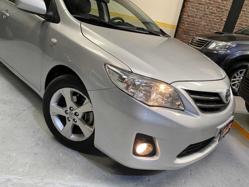 Toyota Corolla 1.8 Xei At 2011