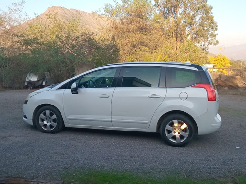 Peugeot 5008 Family 1.6 E-Hdi 112Hp