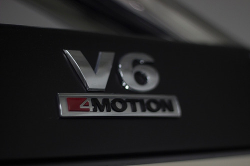 Volkswagen Amarok V6 Highline 4x4 At 3.0 258cv // Pestelli
