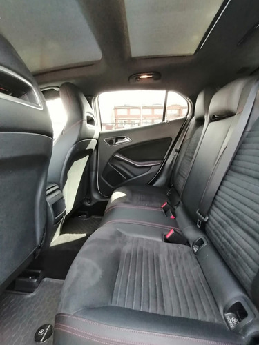 Imagen 9 de 19 de Mercedes Benz Gla 220 Diesel
