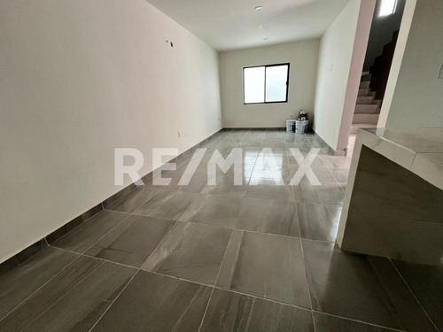 Casa En Venta En Lucio Blanco Sec. Fidel Velazquez
