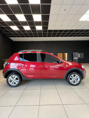 Renault Sandero Stepway 1.6 Privilege 105cv