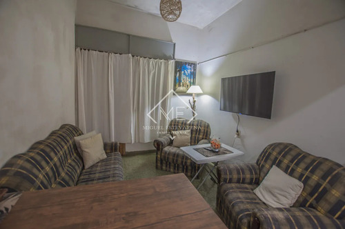 Casa De Dos Dormitorios A La Venta En Minas.