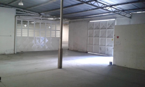 Best House Vende Amplio Galpon En Los Teques
