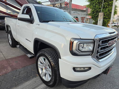 GMC Sierra 5.4 Cabina Regular Sle 4x4 At