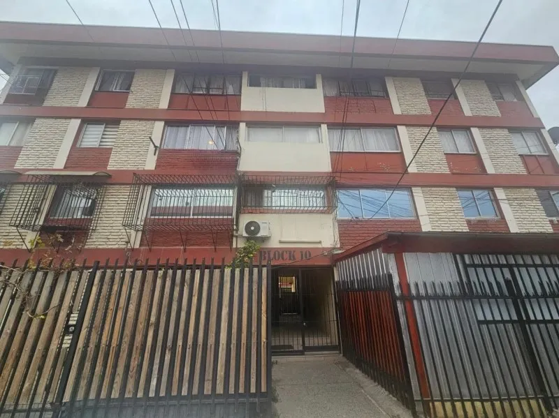 Imagen 1 de 9 de Departamento Cercano A Metro Vespucio Norte. Recoleta