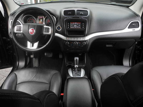 Fiat Freemont Precision 2.4 16v