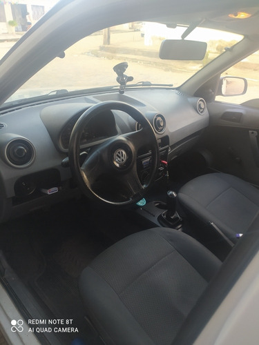 Imagem 2 de 9 de Volkswagen Gol 2013 1.0 Total Flex 5p