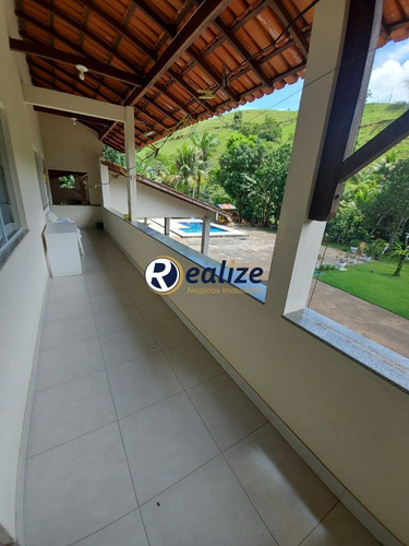 Imagem 9 de 30 de Sítio Composto Por 3 Quartos Com Área De Lazer Completa À Venda Em Iguapé, Guarapari-es - Realize Negócios Imobiliários. - St00120 - 69276575