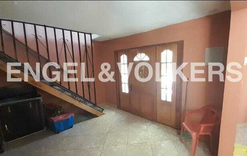 Atractiva Casa En Parcela Ayllu De Solor