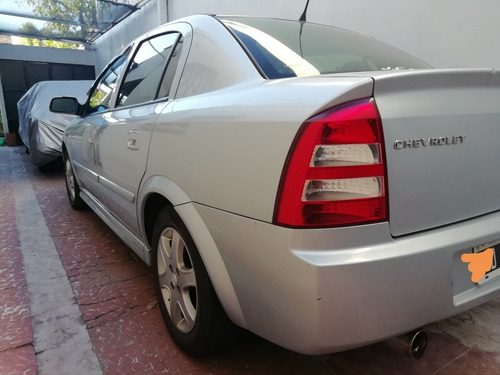 Chevrolet Astra 2.0 Gl 2010