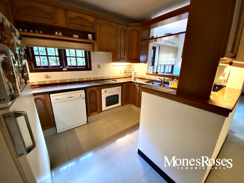 Venta Casa, Punta Gorda, 1 Planta, 3 Dormitorios, 2 Baños!