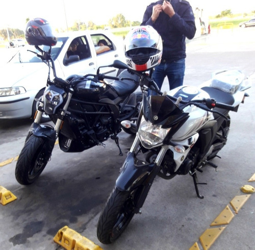 Imagen 15 de 16 de Yamaha Fz