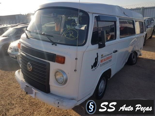 Sucata De Volkswagen Kombi 2013 - Retirada De Peças