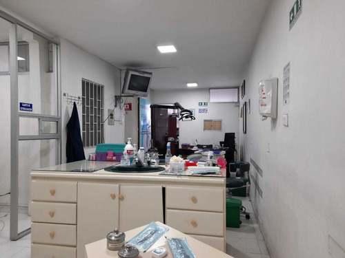 Imagen 2 de 10 de Vendo Consultorio En El Centro De Pereira