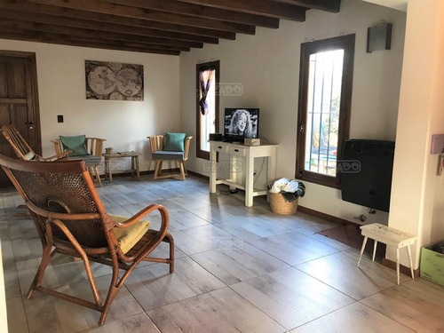 Imagen 9 de 21 de Casa En Venta Ubicado En Lago Moreno, Bariloche, Patagonia