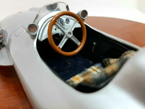 Mercedes Benz W196 Silberpfeilmonoposto 1/18 Cmc Gris Mercedes Benz W196 Silberpfeilmonoposto 1/18 Cmc Gris