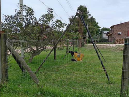 Vende Terreno Esquina De 585 M2 - Pinar Sur - Canelones