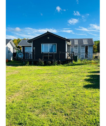 Se Arriendan Dos Cabañas En Pupelde, Ancud