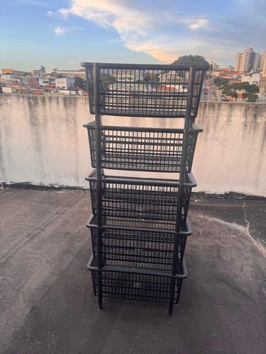 Cesto Expositor, Gôndolas - 15 Reais