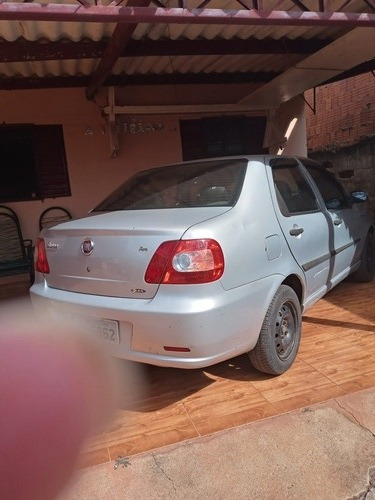 Imagem 3 de 11 de Fiat Siena 1.0 Fire Flex 4p