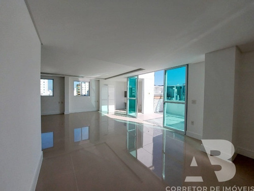 Imagem 3 de 18 de La Brise, Cobertura Nova, 02 Suítes + 02 Demi Suítes, Piscina, Terraço, Espaço Gourmet, 03 Vagas De Garagem, Centro, Balneário Camboriú, Sc. - Co00062 - 69831129