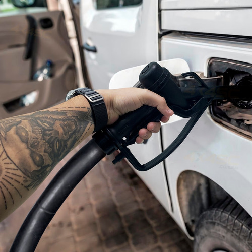 Bico Abastecimento Gatilho Manual Plástico Pra Galão Carros