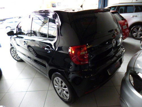 Fox 1.0 4 Pts Completo Flex 2013 Preto
