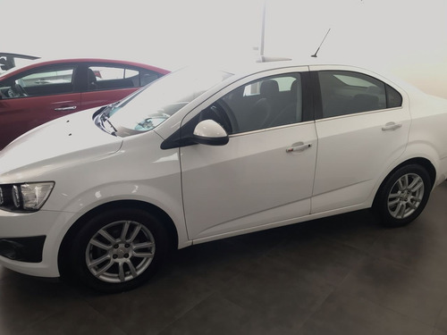 Imagen 4 de 11 de Chevrolet Sonic 2016 1.6 Ltz At