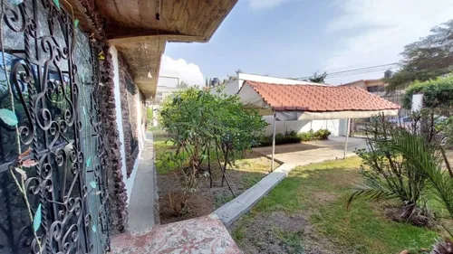 Amplia Casa En Venta En Esquina, Rápida Salida A Cdmx Y También Al Aifa